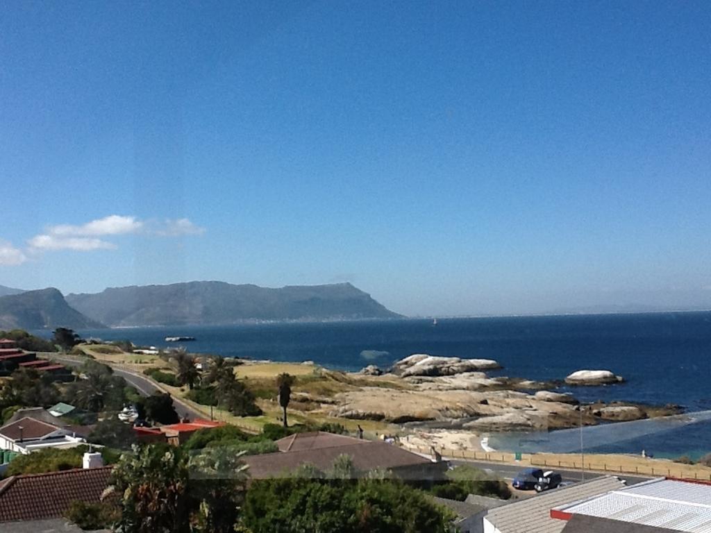 Dream A Little Daire Simonʼs Town Oda fotoğraf